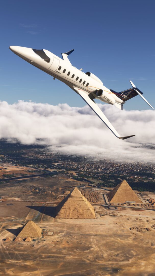 Microsoft Flight Simulator LearJet 45 Flying over the Pyramids