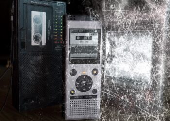 three sound recorders Phasmophobia