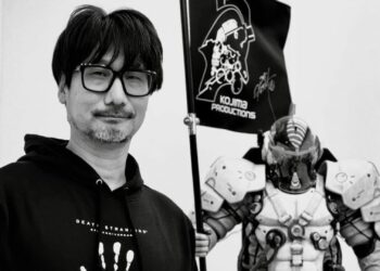 Hideo Kojima selfie