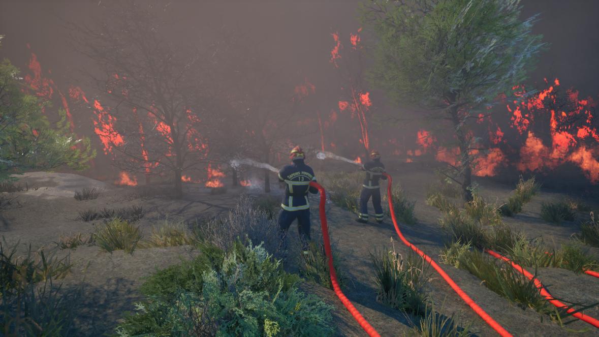 squad fighting fire in Rescue Ops Wildfire