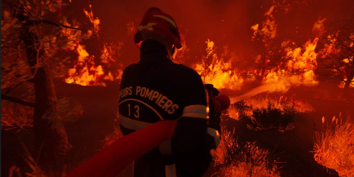 fighting fires in Rescue Ops Wildfire
